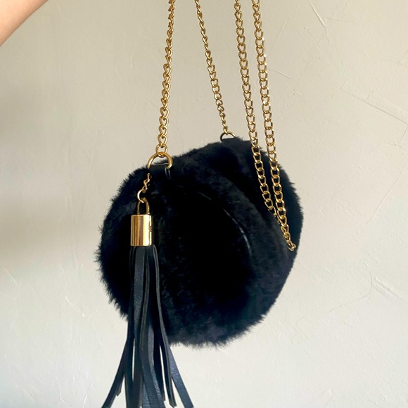 Mini Plush Faux Fur Gold Chain Bag - Picture 2 of 4